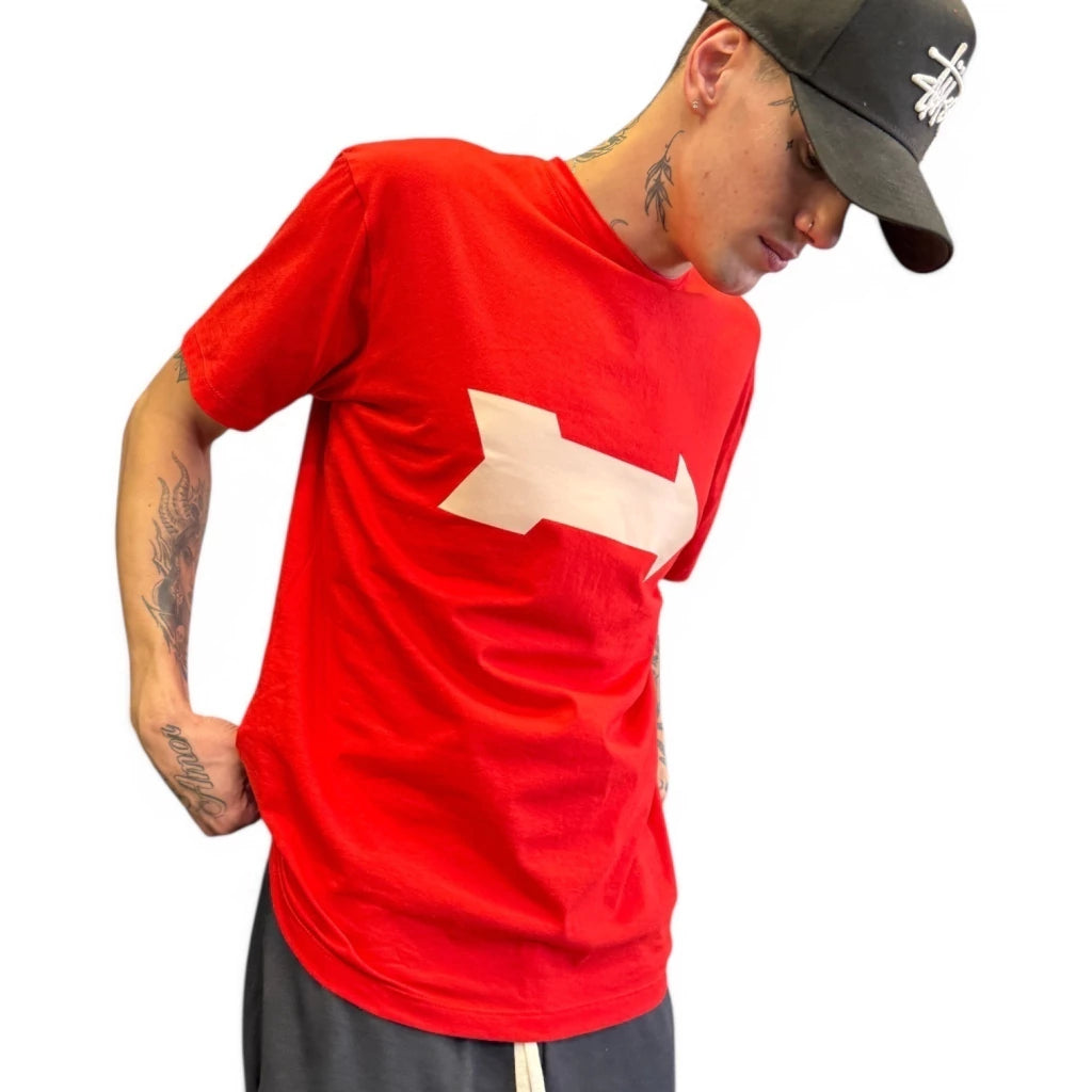 Remera Básica Logo